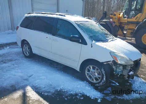 2005 Toyota Sienna Le z USA, uszkodzony, nr VIN 5TDBA23C35S051343